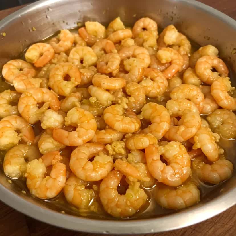 Foto deliciosa de Camarões com Catupiry ao Forno pronta para servir - Peixes & Frutos do Mar