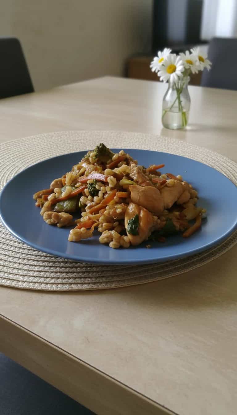 Foto deliciosa de Cevadinha com Legumes Variados pronta para servir - Bowls & Noodles