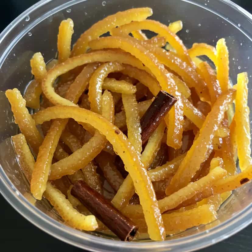 Foto deliciosa de Doce Cremoso de Laranja pronta para servir - Pudins & Cremes