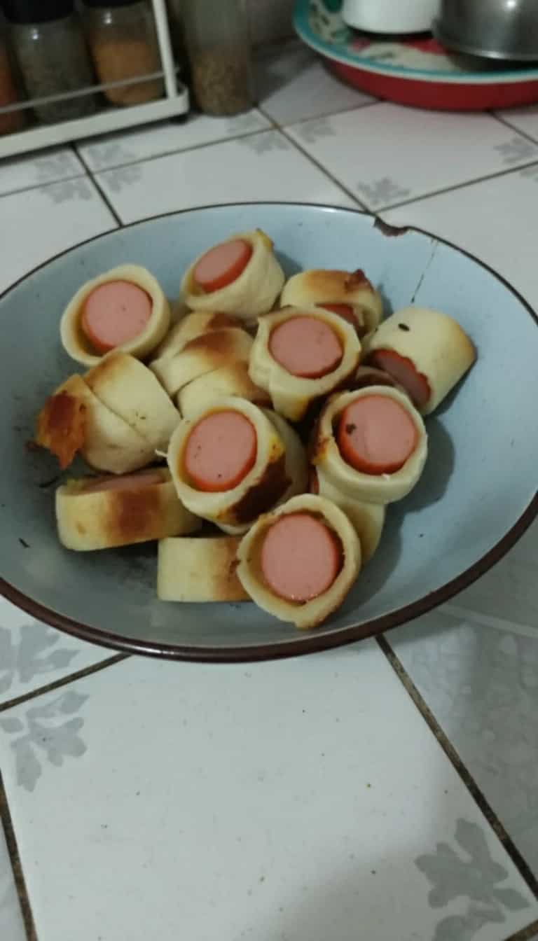 Foto deliciosa de Hot Dog Caseiro Sem Glúten pronta para servir - Lanches de Padaria