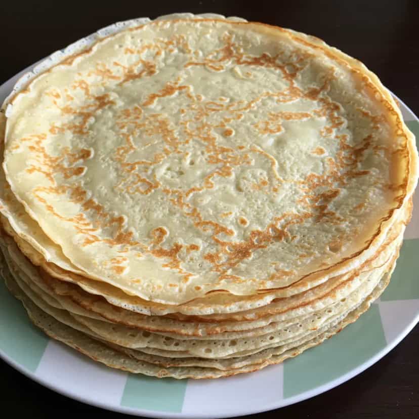 Foto deliciosa de Massa Leve de Panqueca pronta para servir - Panquecas & Waffles