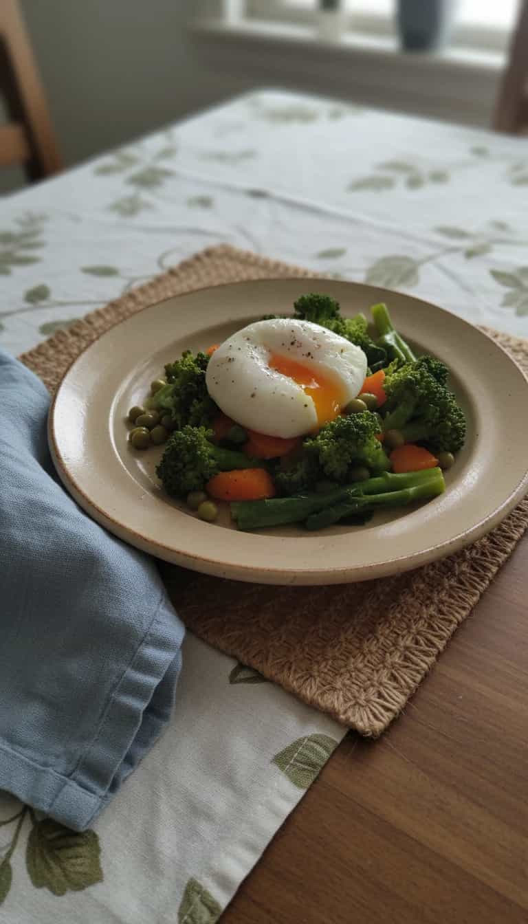 Foto deliciosa de Ovo Poché Perfeito pronta para servir - Ovos