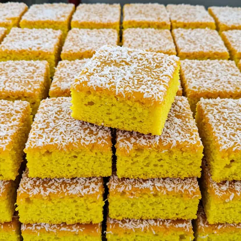 Foto deliciosa de Pandeló sem glúten e sem lactose pronta para servir - Sem Glúten