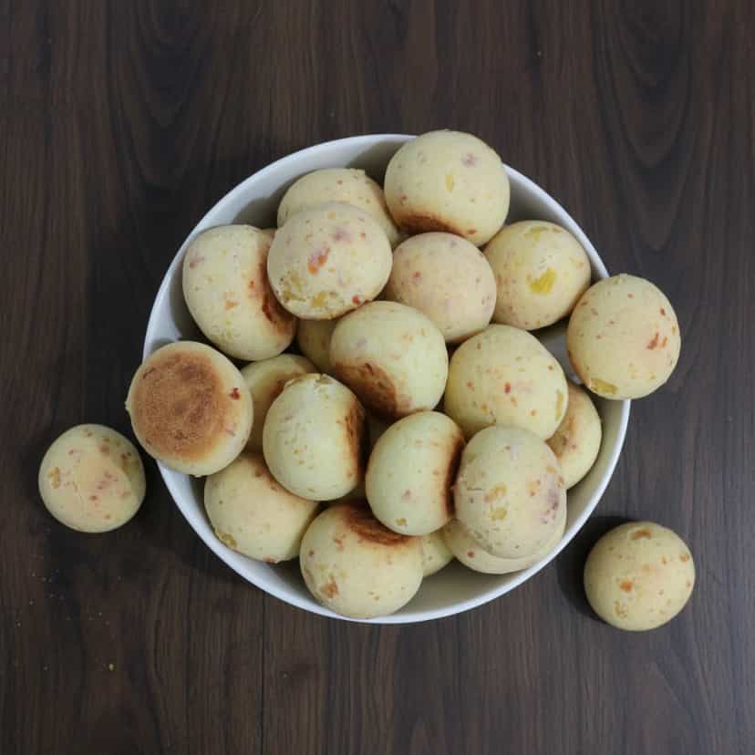 Foto deliciosa de Pão de Queijo de Mandioca Cremoso pronta para servir - Lanches de Padaria
