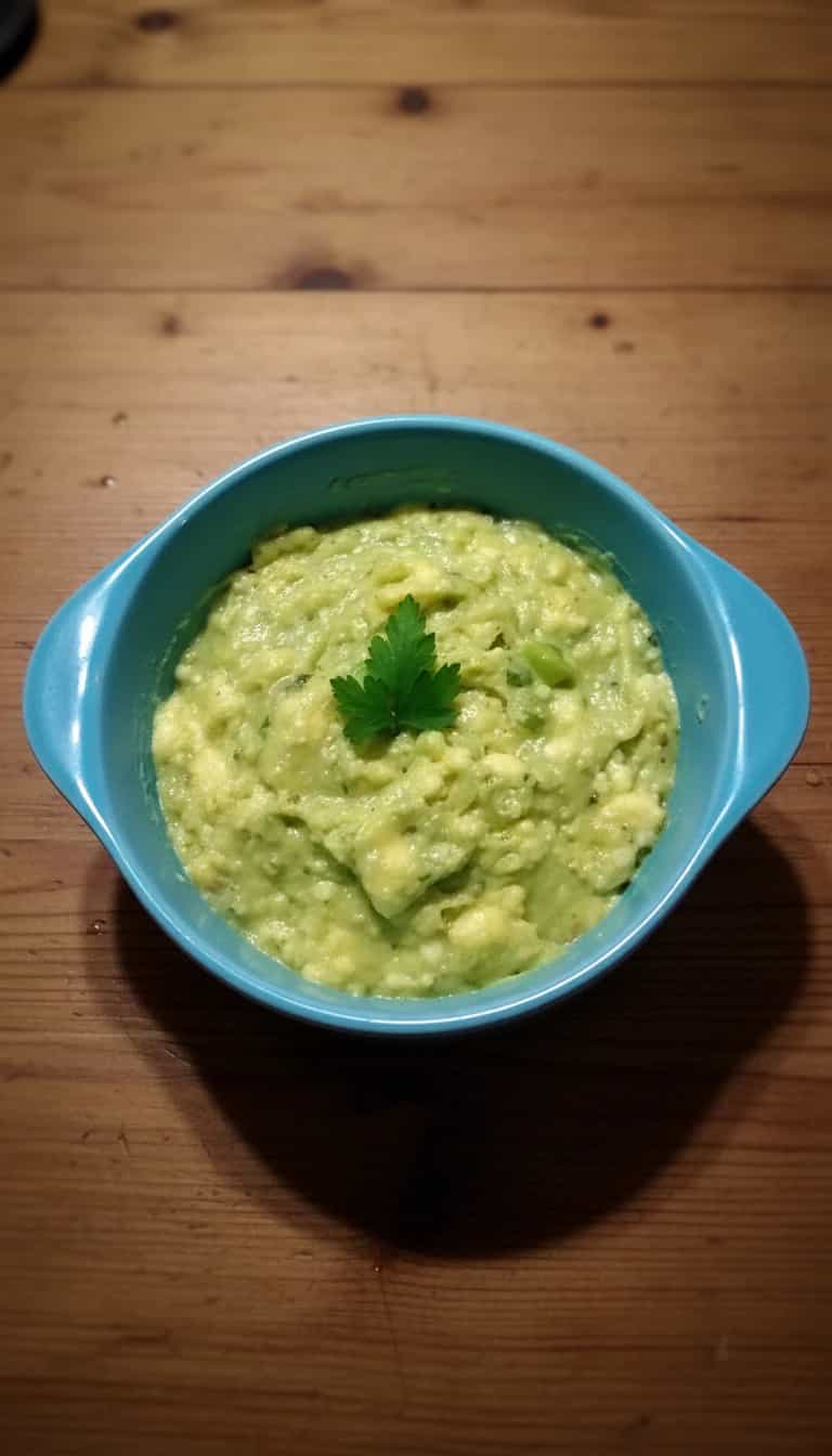 Foto deliciosa de Patê de Gorgonzola com Requeijão Light pronta para servir - Pastas & Patês