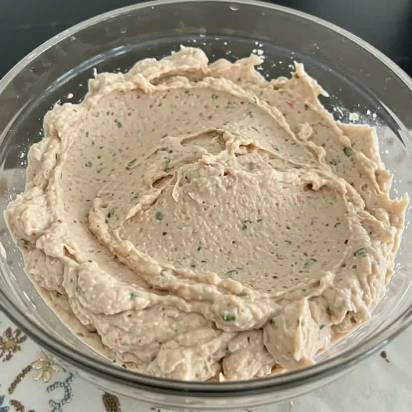 Foto deliciosa de Patê de Mortadela pronta para servir - Pastas & Patês