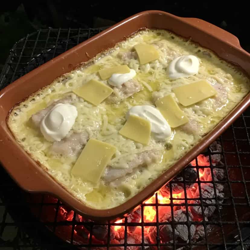 Foto deliciosa de Peixe ao Molho Rosa do Pantanal pronta para servir - Peixes & Frutos do Mar