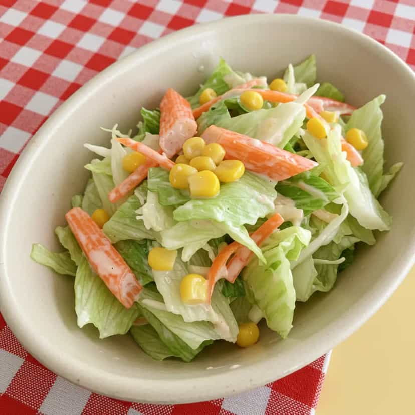 Foto deliciosa de Salada de Kani Kama Refrescante pronta para servir - Outras Receitas