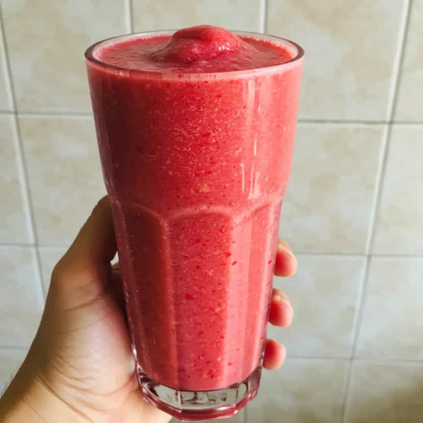 Foto deliciosa de Suco de melancia com gengibre pronta para servir - Sucos & Smoothies