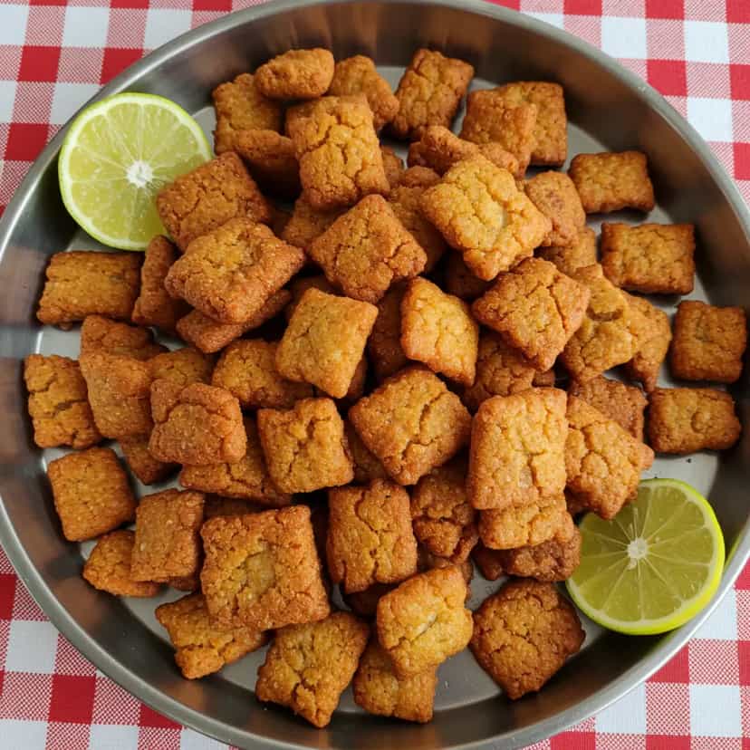 Foto deliciosa de Torresmo Crocante na Panela de Pressão pronta para servir - Salgadinhos