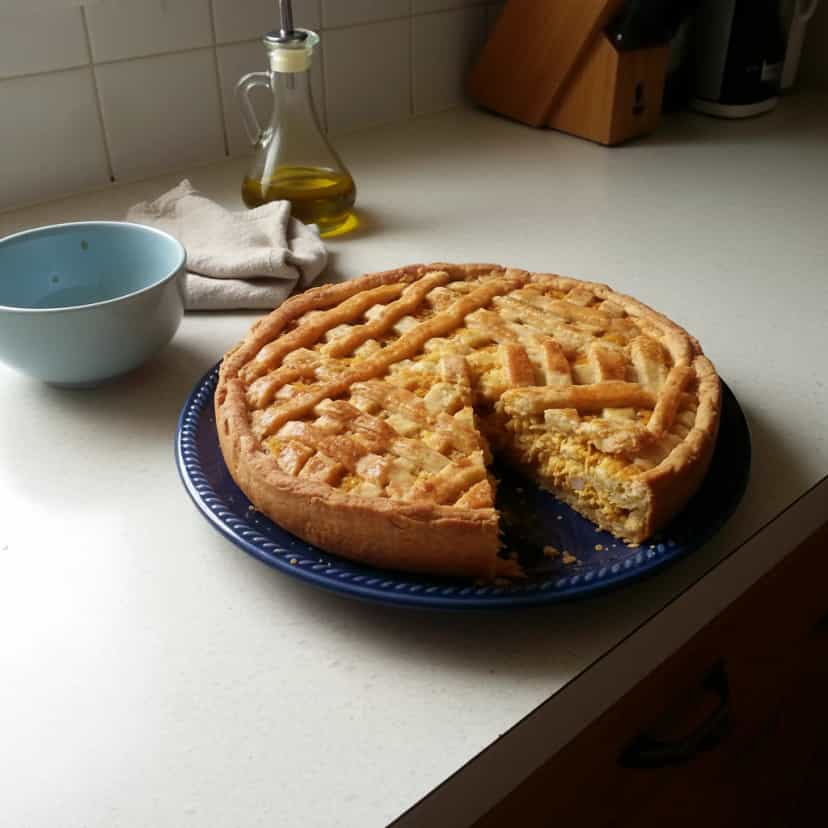 Foto deliciosa de Torta Cremosa de Frango pronta para servir - Tortas Salgadas
