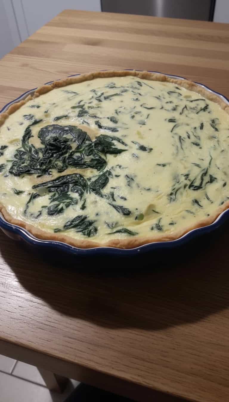 Foto deliciosa de Torta de Espinafre pronta para servir - Tortas Salgadas