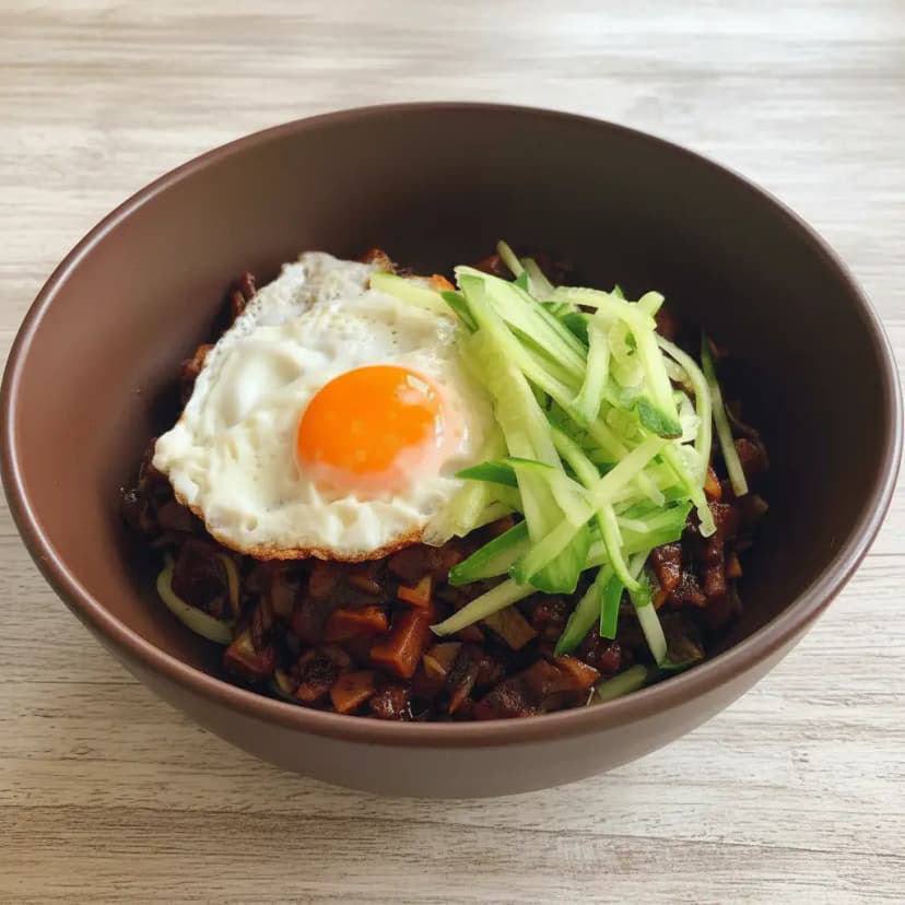 Macarrão Udon com Molho Jajang Coreano