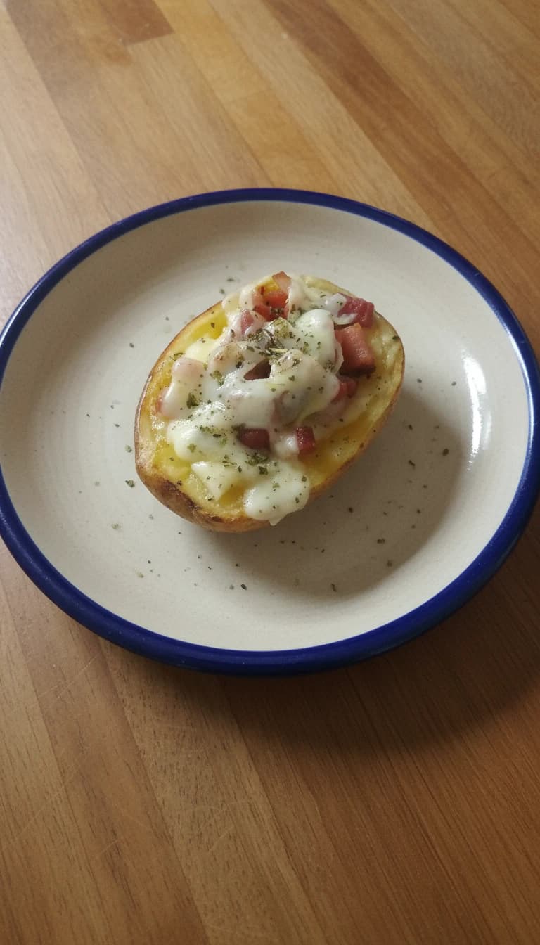 Batatas Assadas Recheadas com Bacon e Mussarela