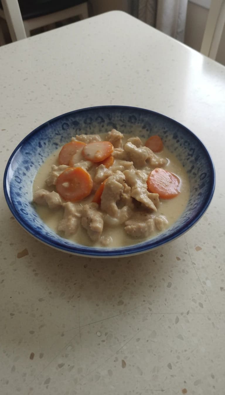 Fricassê Cremoso de Frango