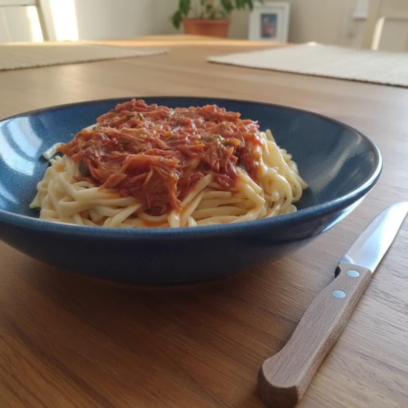 Macarrão com Carne Seca e Requeijão Cremoso